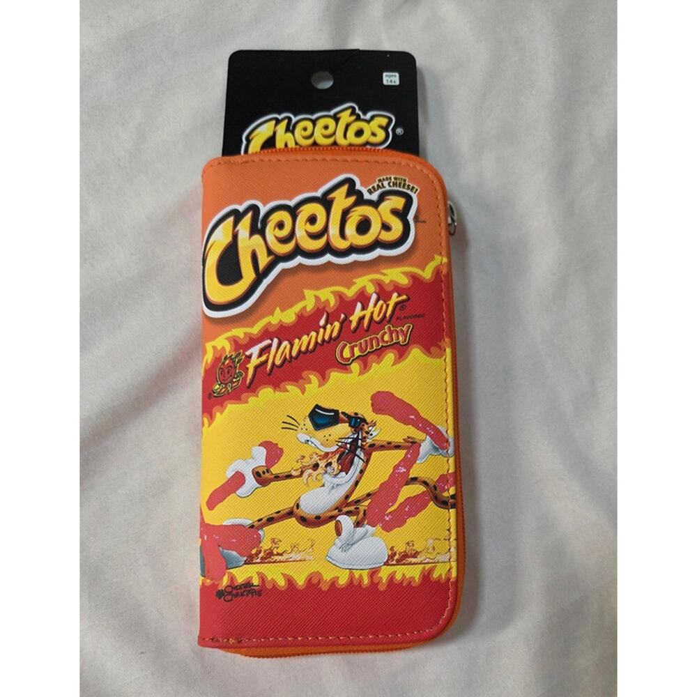 Cheetos Flamin Hot Crunchy Wallet Wristlet Chester Cheetah NWT Zip